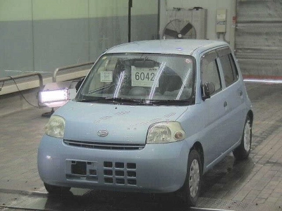 DAIHATSU ESSE
