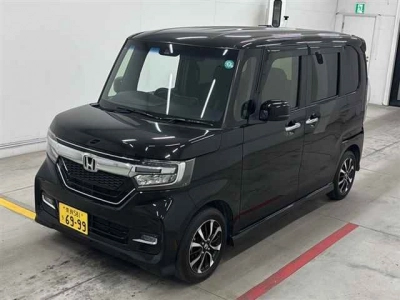 HONDA N BOX CUSTOM