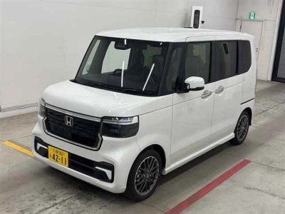 HONDA N BOX CUSTOM