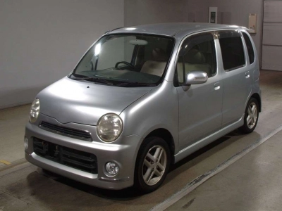 DAIHATSU MOVE LATTE