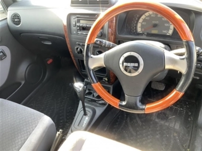 DAIHATSU MIRA AVY
