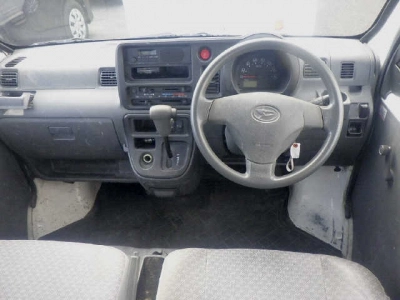 DAIHATSU HIJET VAN