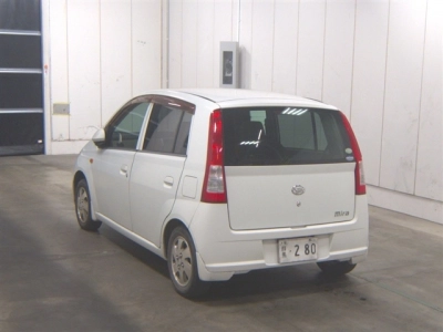 DAIHATSU MIRA