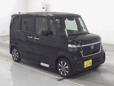 HONDA N BOX CUSTOM