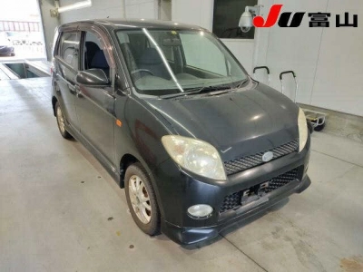 DAIHATSU MAX