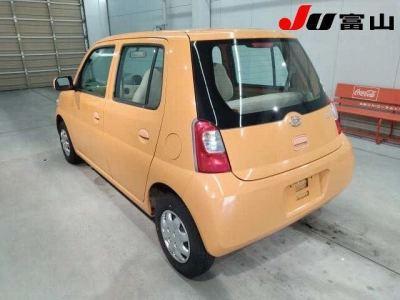 DAIHATSU ESSE