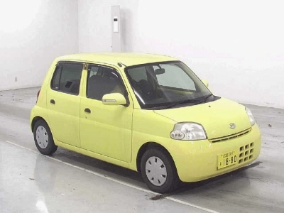 DAIHATSU ESSE