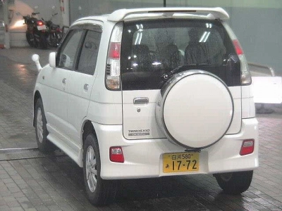 DAIHATSU TERIOS KID