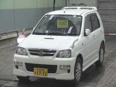 DAIHATSU TERIOS KID