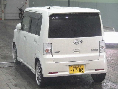 DAIHATSU MOVE CONTE