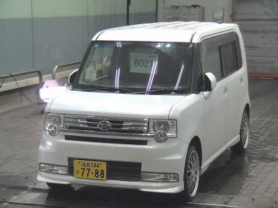 DAIHATSU MOVE CONTE