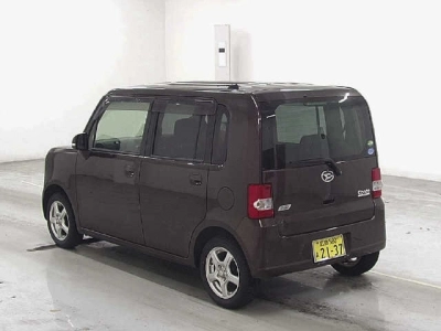 DAIHATSU MOVE CONTE