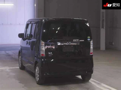 HONDA N BOX +