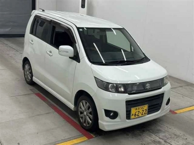 SUZUKI WAGON R STINGRAY