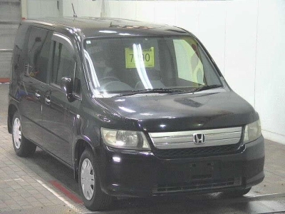HONDA MOBILIO SPIKE