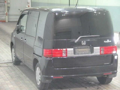 HONDA MOBILIO SPIKE