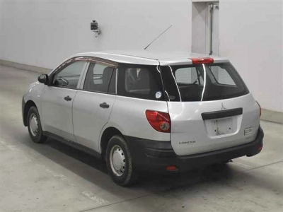 MITSUBISHI LANCER CARGO