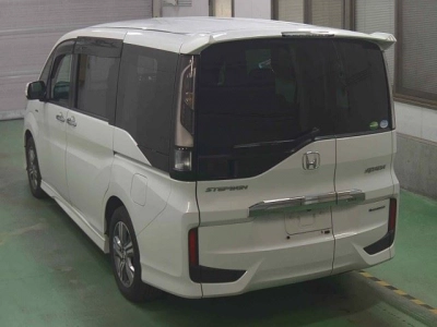 HONDA STEPWGN SPADA