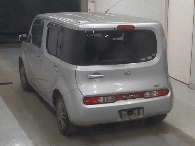 NISSAN CUBE