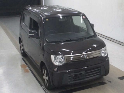 SUZUKI MRWAGON
