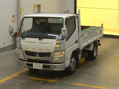 MITSUBISHI CANTER