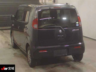 SUZUKI MRWAGON