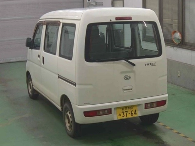 DAIHATSU HIJET VAN