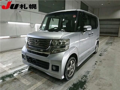 HONDA N BOX +
