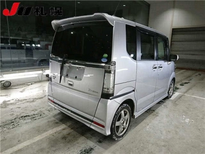 HONDA N BOX +