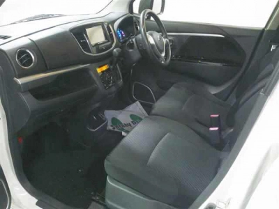 SUZUKI WAGON R STINGRAY