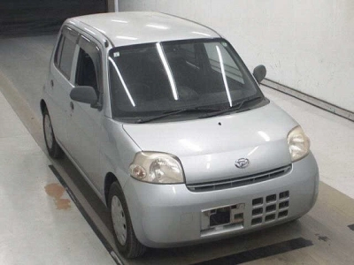 DAIHATSU ESSE