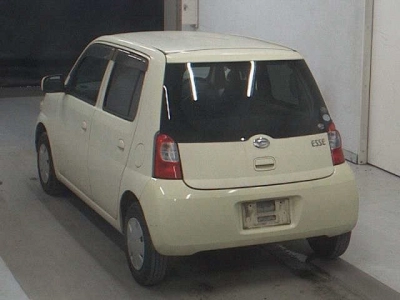 DAIHATSU ESSE