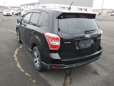 SUBARU FORESTER