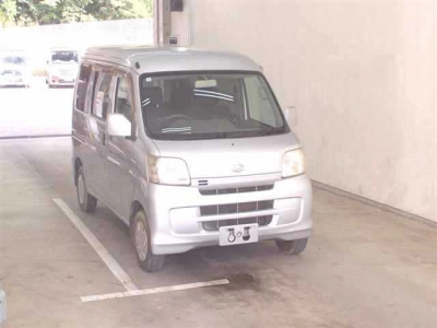 DAIHATSU HIJET VAN