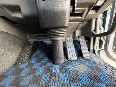 MITSUBISHI FUSO SUPER GREAT