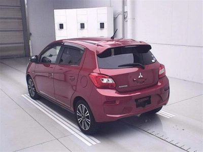 MITSUBISHI MIRAGE