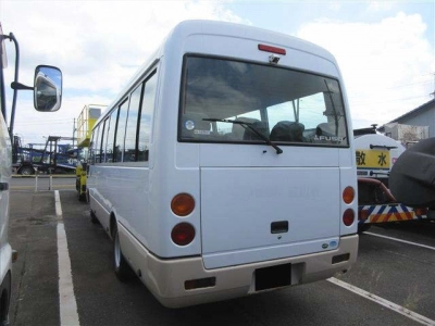 MITSUBISHI FUSO ROSA