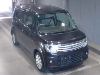 SUZUKI MRWAGON