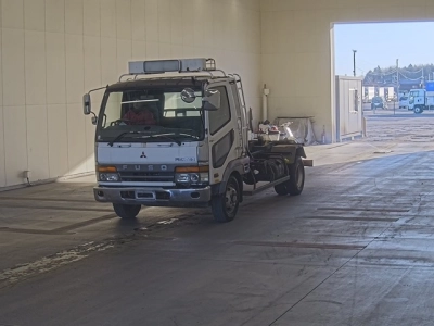 MITSUBISHI FUSO FIGHTER