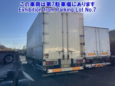 MITSUBISHI FUSO FIGHTER