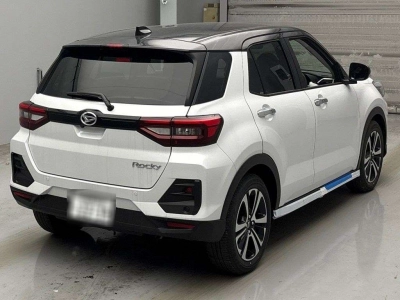 DAIHATSU ROCKY