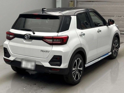 DAIHATSU ROCKY