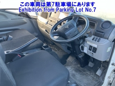 MITSUBISHI CANTER