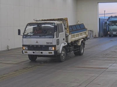 MITSUBISHI FUSO FIGHTER MIGNON