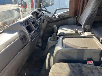 MITSUBISHI FUSO FIGHTER