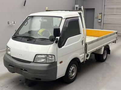 MITSUBISHI DELICA TRUCK
