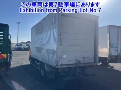 MITSUBISHI CANTER