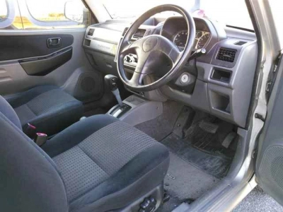 MITSUBISHI PAJERO MINI