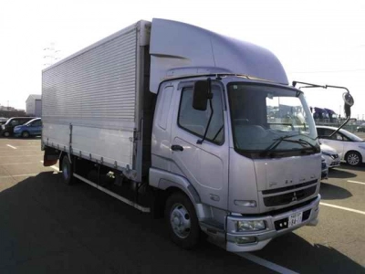 MITSUBISHI FUSO FIGHTER