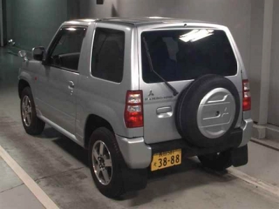 MITSUBISHI PAJERO MINI
